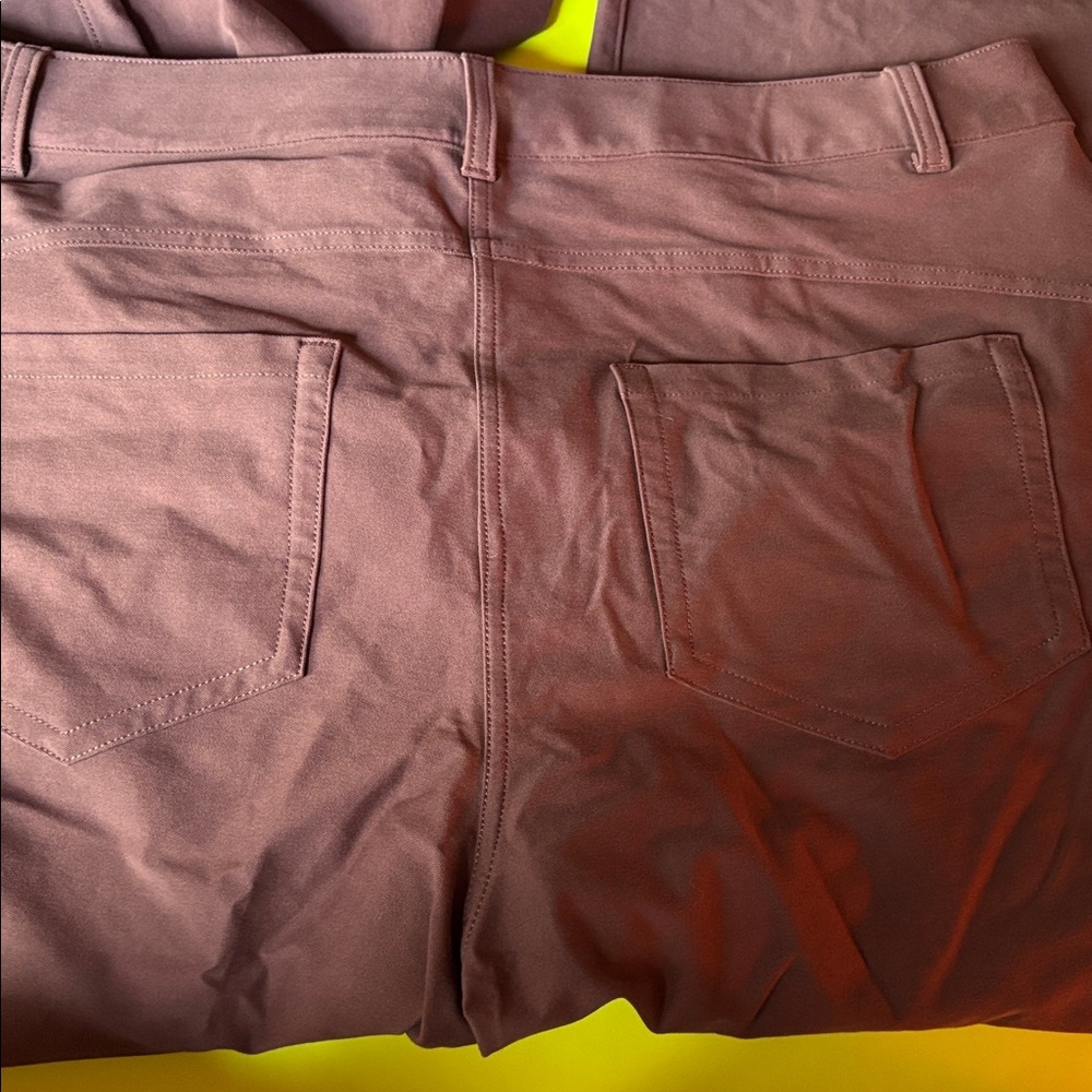 Lululemon Women's City Sleek 5 POCKET WIDE LEG Pants Size 33 - Picture 3 of 7